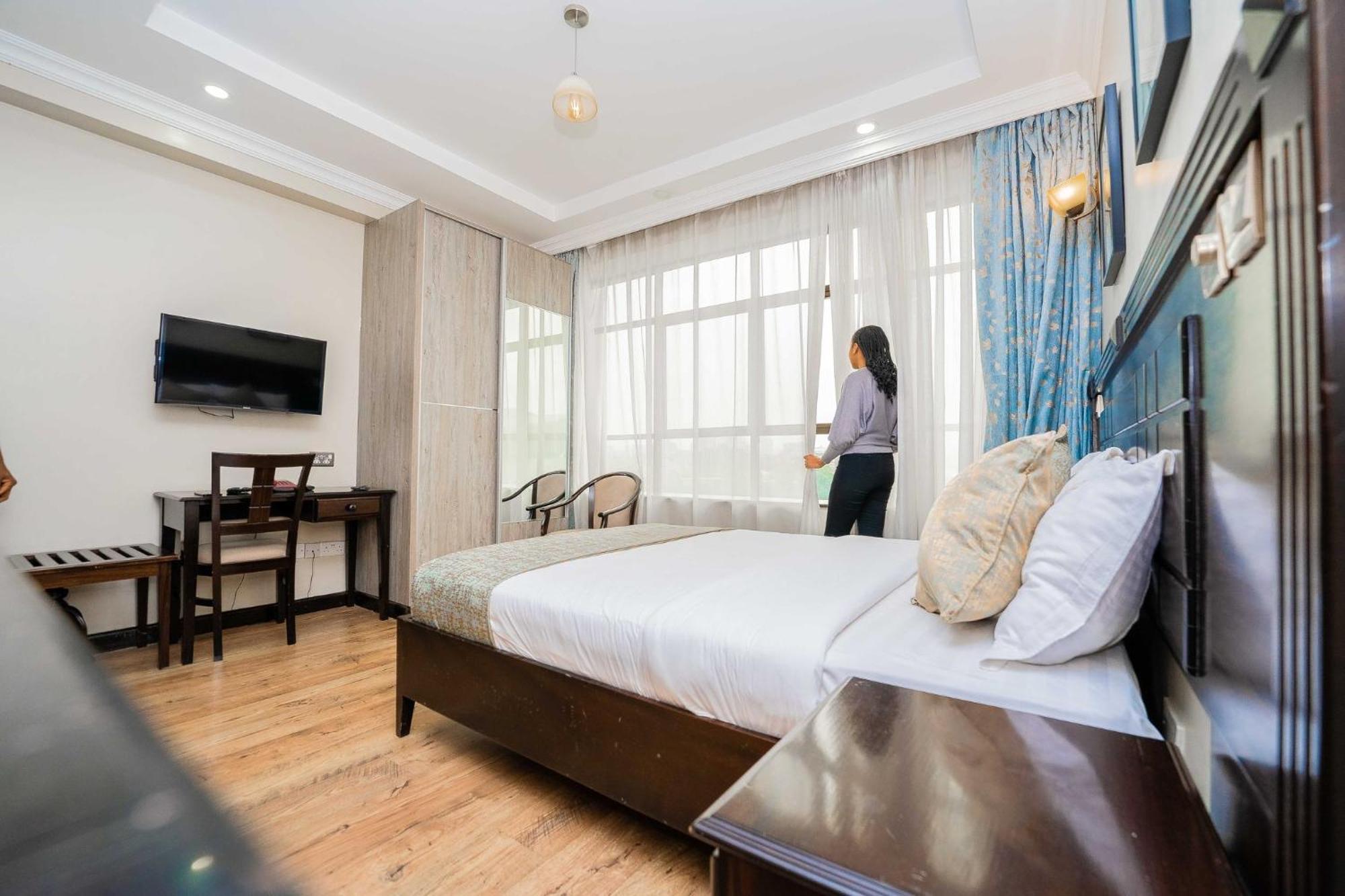 Hemak Suites Ναϊρόμπι Εξωτερικό φωτογραφία