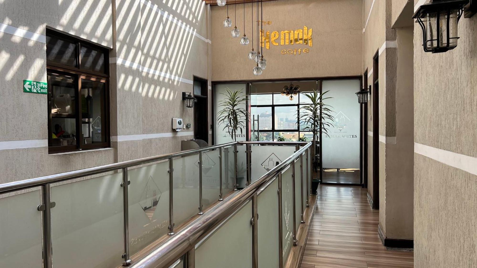 Hemak Suites Ναϊρόμπι Εξωτερικό φωτογραφία