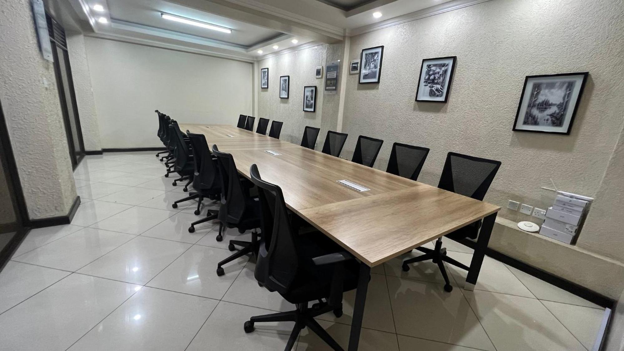 Hemak Suites Ναϊρόμπι Εξωτερικό φωτογραφία